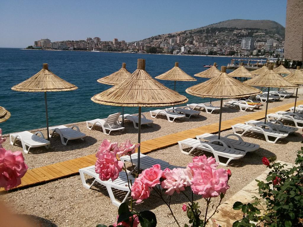 Hotel Delfini Sarandë 외부 사진