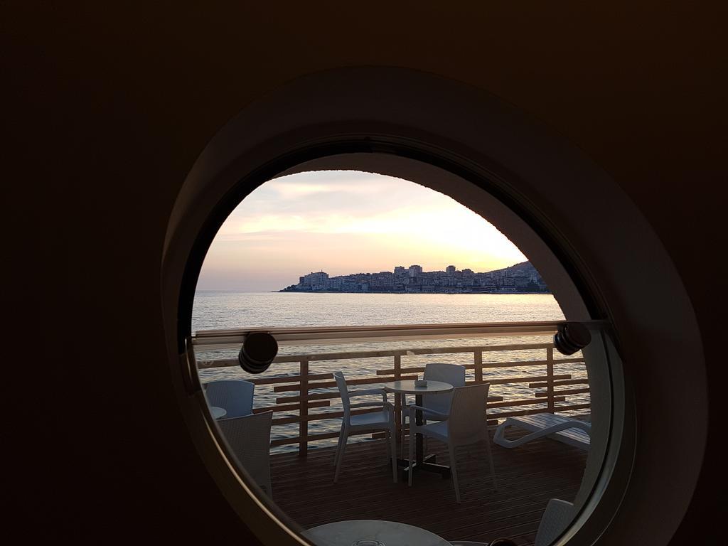 Hotel Delfini Sarandë 외부 사진